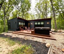 United States Ohio Creola vacation rental compare prices direct by owner 29236578