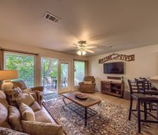 United States Texas New Braunfels vacation rental compare prices direct by owner 32346164