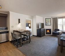 United States California Fresno vacation rental compare prices direct by owner 28484402