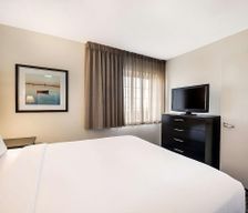 United States Michigan Warren vacation rental compare prices direct by owner 32271842