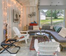 United States Kansas Coffeyville vacation rental compare prices direct by owner 29607373