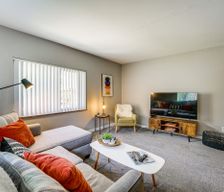 United States Michigan Wyandotte vacation rental compare prices direct by owner 28742384