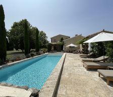 France Provence-Alpes-Côte d'Azur Eyragues vacation rental compare prices direct by owner 28467595