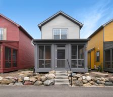 United States Illinois Ottawa vacation rental compare prices direct by owner 27601510