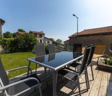 France Auvergne-Rhône-Alpes Volvic vacation rental compare prices direct by owner 27619246