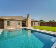 United States Texas Lubbock vacation rental compare prices direct by owner 27169386