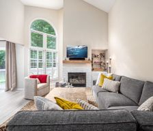 United States North Carolina Chapel Hill vacation rental compare prices direct by owner 28745208