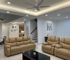 Malaysia Sabah Lahad Datu vacation rental compare prices direct by owner 25117542