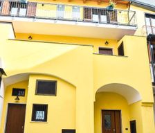 Italy Campania Sant'Egidio del Monte Albino vacation rental compare prices direct by owner 26236307