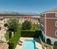 France Provence - Alpes - Cote d'Azur Rousset vacation rental compare prices direct by owner 3941253