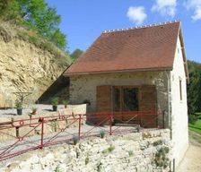 France Auvergne-Rhône-Alpes Vernusse vacation rental compare prices direct by owner 6397603