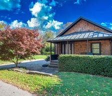 United States New York Greenport vacation rental compare prices direct by owner 28738316
