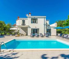 Croatia Istria Poreč vacation rental compare prices direct by owner 24651441