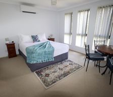 Australia QLD Morayfield vacation rental compare prices direct by owner 25080089