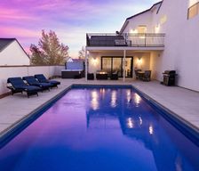 United States Utah Hurricane vacation rental compare prices direct by owner 25017548