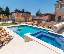 Croatia Istria Liznjan vacation rental compare prices direct by owner 4702891