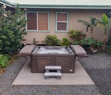 United States  Hawaiian Ocean View vacation rental compare prices direct by owner 12841146