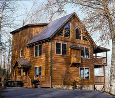 United States Tennessee Gatlinburg vacation rental compare prices direct by owner 26595717