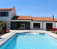 France Pays de la Loire La Chapelle-Heulin vacation rental compare prices direct by owner 35687280