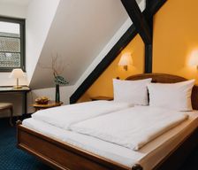 Germany Bavaria Regensburg vacation rental compare prices direct by owner 26670910