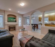Canada Alberta Edmonton vacation rental compare prices direct by owner 25000011