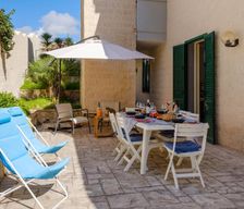 Italy Apulia Porto Cesareo vacation rental compare prices direct by owner 25031509