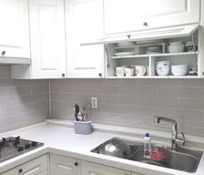 South Korea Gyeonggi-do Suwon vacation rental compare prices direct by owner 26950459