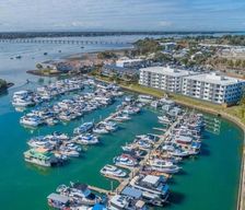 Australia QLD SANDSTONE POINT vacation rental compare prices direct by owner 27279040