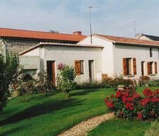 France Pays Loudunais BERTHEGON vacation rental compare prices direct by owner 33339190