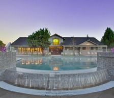 United States Oregon Redmond vacation rental compare prices direct by owner 19250128