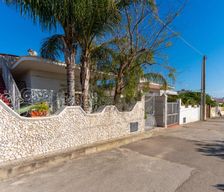 Italy Apulia torre lapillo vacation rental compare prices direct by owner 26741671
