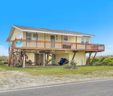 United States North Carolina Caswell Beach vacation rental compare prices direct by owner 35388798