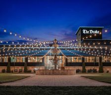 United States Illinois Oak Brook vacation rental compare prices direct by owner 12713247