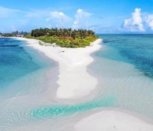 Maldives Ari Atoll Fenfushi vacation rental compare prices direct by owner 26913870