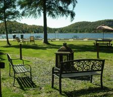 Canada Quebec Sainte-Lucie-de-Doncaster vacation rental compare prices direct by owner 12911989