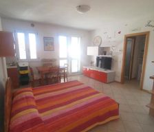 Italy Campania Rimini vacation rental compare prices direct by owner 29581730