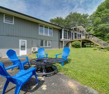 United States North Carolina Brevard vacation rental compare prices direct by owner 35406208