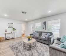 United States  Fresno vacation rental compare prices direct by owner 29056282