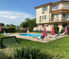 Bulgaria Dobrich Province Bŭlgarevo vacation rental compare prices direct by owner 13818987