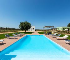 Italy Apulia Copertino vacation rental compare prices direct by owner 27747323