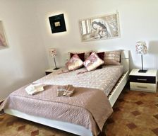 Italy  Il Monte vacation rental compare prices direct by owner 28466133