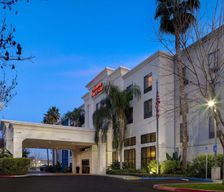 United States California Tulare vacation rental compare prices direct by owner 12812885