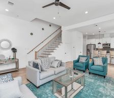 United States Texas Houston vacation rental compare prices direct by owner 26465989