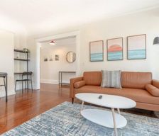 United States California Oakland vacation rental compare prices direct by owner 37782732