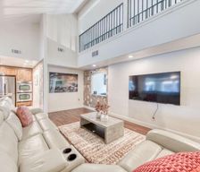 United States  Fresno vacation rental compare prices direct by owner 28100704