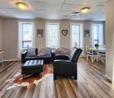 United States Massachusetts Springfield vacation rental compare prices direct by owner 27161867