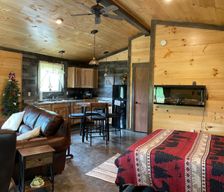 United States Pennsylvania South Park vacation rental compare prices direct by owner 35412900