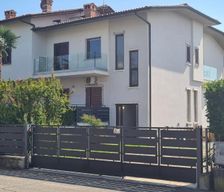 Italy Lombardy Azzano San Paolo vacation rental compare prices direct by owner 28137274