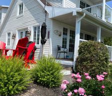 Canada Quebec Saint-Jean vacation rental compare prices direct by owner 12892596