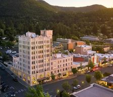 United States Oregon Ashland vacation rental compare prices direct by owner 12676859